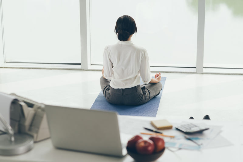 My favorite free meditations for work you can do in under 6 minutes